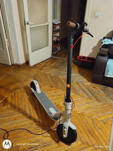 electro gitara: Məhsul: Xiaomi Mi Electric Scooter 3 (elektrik skuter) ​Skuterin Əsas — 2
