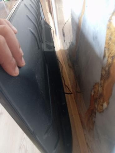 sip kabel: JVC televizor - Ekran: təxmini 50–55 düym diaqonal, həm divara asmaq — 4