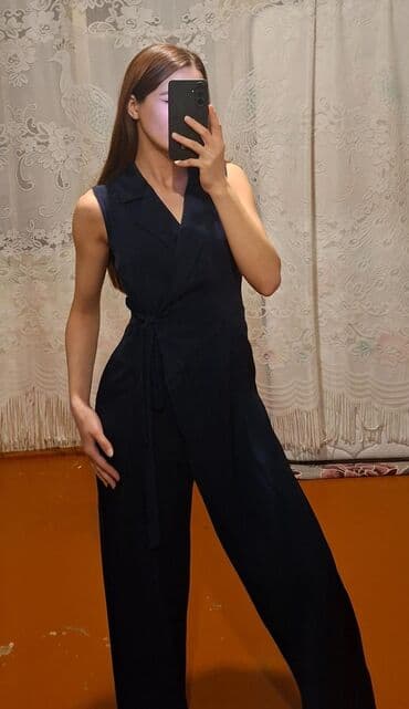 Toy paltarları və aksesuarları: 👇 Miss İstanbul qara tulum ✔ Klassik və eleqant model ✔ Rahat kəsim — 1