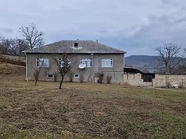 ehmedli 2 otaqli evler: Quba – həyət evi satılır. Elanın üzərində göstərilən qiymət: 82.000 — 7