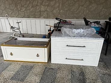 ванная мебель на заказ: Banyo mebeli dəsti - Üst tabla: ağ-qəhvəyi damarları olan mərmər — 2