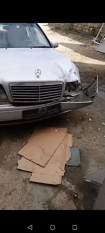 kia rio 2014: Mercedes-Benz C-Class: 1.8 l | 1997 il Sedan — 3