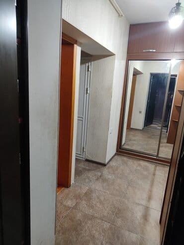 yeni guneslide 4 otaqlı evler: Xırdalanda Kirayə Mənzil! 📍 Xırdalan şəhəri, 3 nömrəli məktəbin — 5