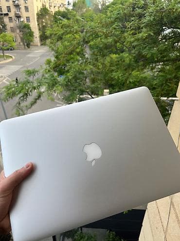 macbook pro 2011: MacBook Pro (Retina, Mid 2012) macOS Catalina Version 10.15.8 İçi təp — 3