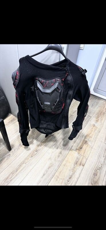 купить шлем для мотоцикла бу: Moto qoruyucu jilet-köynək - Tip: Bədən qoruyucu zirehli üst geyim — 1