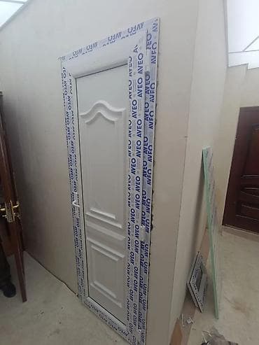 ag qapılar: Plastik qapilar Z40- 80 azn Plastik qapilar Z80 -90 azn Dekor qapilar — 5