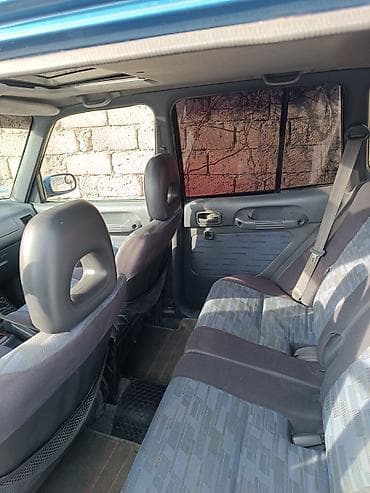 afdamabilər: Toyota RAV4 L (1-ci nəsil) – kompakt krossover - Kuzov: 5 qapılı — 8