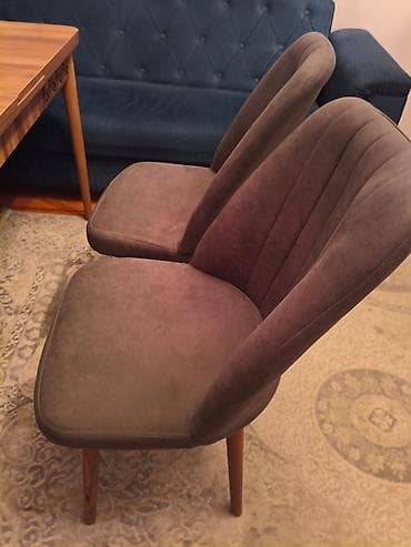 2 el mebeller: Qonaq otağı üçün, Yeni, Açılan, Dördbucaq masa, 4 stul — 4