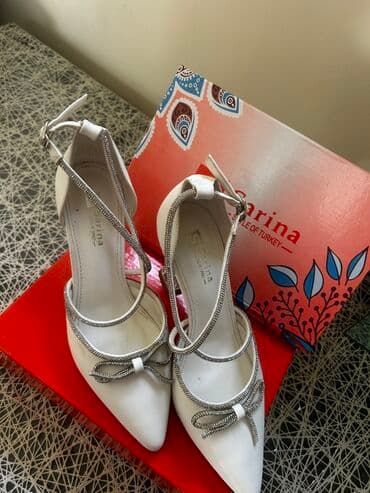 женские босоножки на широкую ногу: Sarina (Style of Turkey) qadın ayaqqabıları - Rəng: ağ - Model: iti — 1