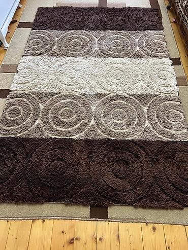 Güzgülər: Xalça — 2