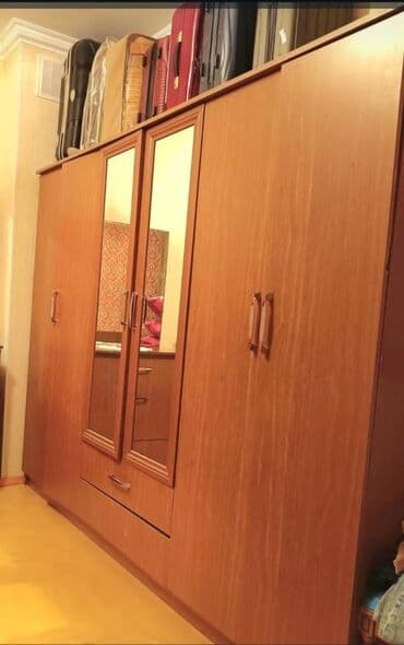 sumqayitda muhafize isi: Qarderob, paltar dolabı — 1