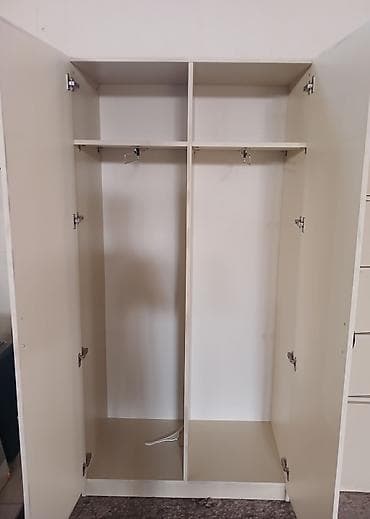 islenmis dolab satilir: İşlənmiş, 2 qapılı, Bej, Digər material, Açılan, Düz dolab — 2