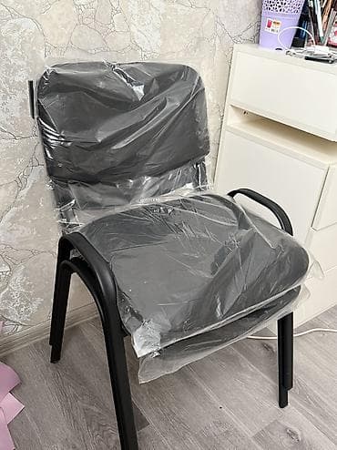 stol ustul: Oturacaq satılır təzədir 2 ədəd var 2 si birlikdə 45Azn ünvan maştağa — 1