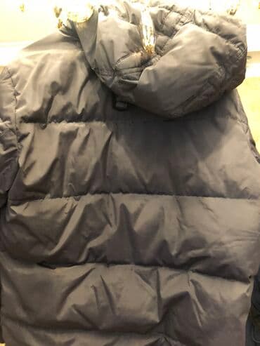 idman kişi şortları: Hec bir problemi yoxdu xaricden alinib 60 satiram — 2