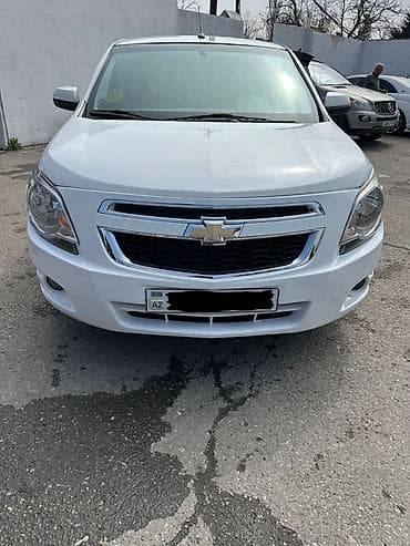 Chevrolet Cobalt: 1.6 l | 2024 il 125000 km Sedan