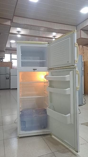 2 qapılı Beko Soyuducu Satılır, rəng - Ağ