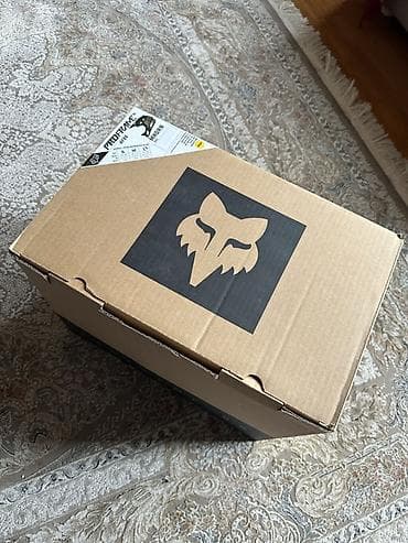 veli: FOX Proframe full-face dağ velosipedi dəbilqəsi 450 azn alinib kaska — 2