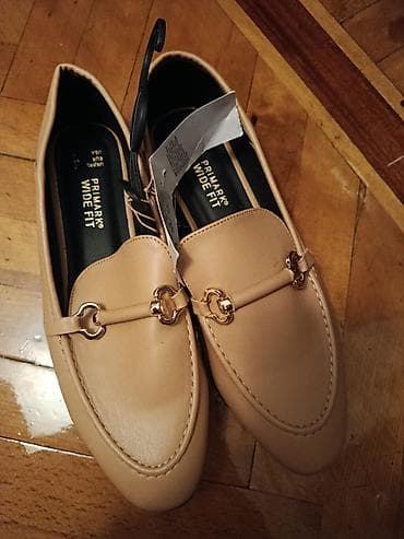 Tuflilər: Ölçü: 40, rəng - Bej, Yeni — 1