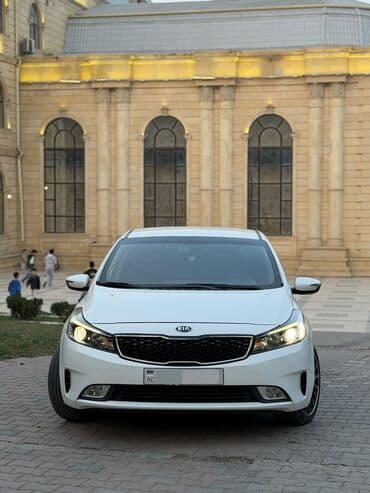 kia caren 2012: Kia Cerato: 1.6 l | 2017 il Sedan — 2