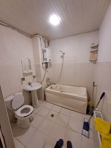 ilkin ödəniş 10000 evlər: 3 otaqlı, Yeni tikili, 85 kv. m — 3