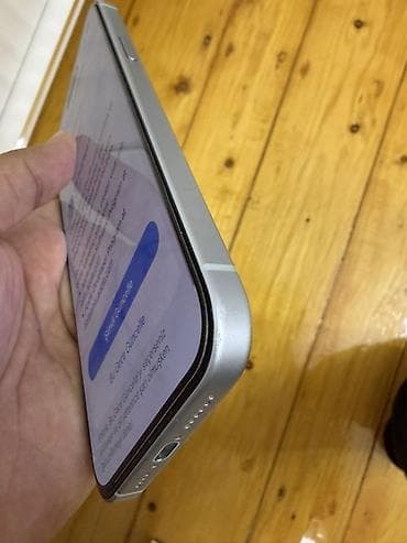 ayfon 7 s: IPhone 15 Plus, 128 GB, Ağ, Barmaq izi, Simsiz şarj, Face ID — 6