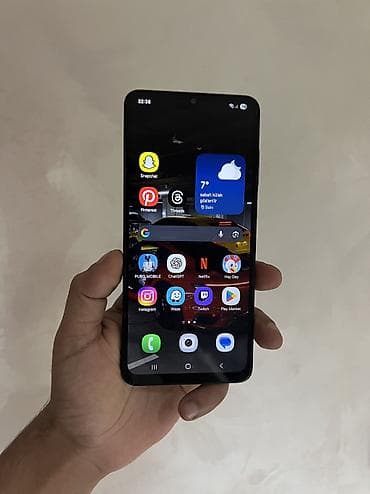 iphone 15 almaq: Samsung Galaxy A06, 128 GB, rəng - Qara, Barmaq izi, Face ID — 6