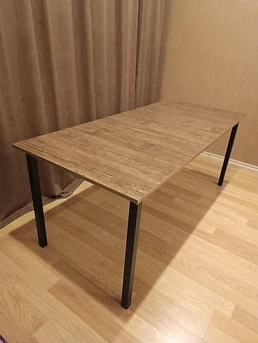 Masa – müasir minimalist dizayn - Üst lövhə: taxta fakturalı laminat