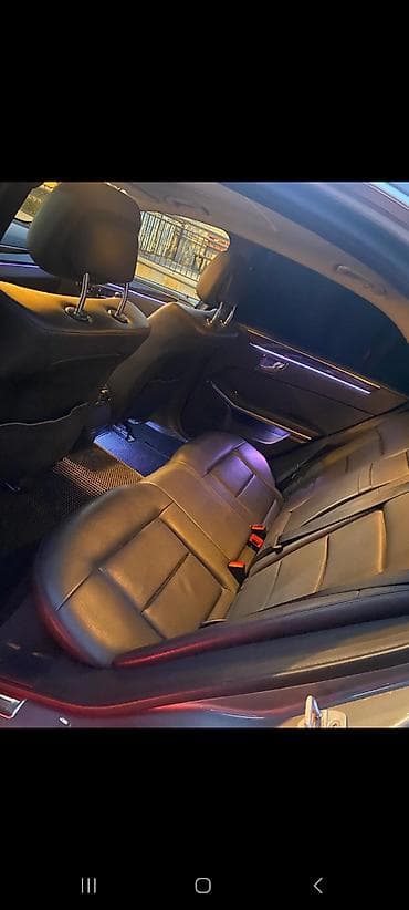 mercedes mostu: Mercedes-Benz E-Class: 1.8 l | 2011 il Sedan — 10