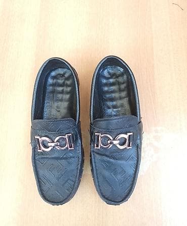 Ölçü: 40, rəng - Qara, İşlənmiş