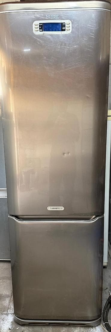 soyuducu motor: 2 qapılı Hotpoint Ariston Soyuducu Satılır, rəng - Gümüşü — 1