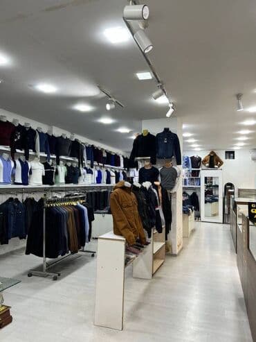 mağaza bağlanır: Həzi Aslanovda, “Xodovoy” yerdə, 120 kv/m-lik obyektin 60 kv/mlik — 2
