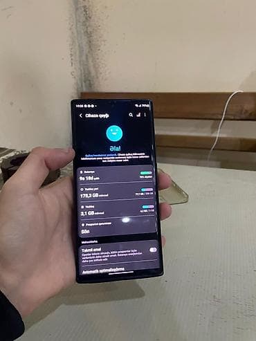 samsung omnia ii: IPhone 13, 256 GB, Qara, Simsiz şarj — 3