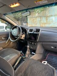 faizsiz kreditlə maşın: Renault Logan: 1.6 l | 2014 il 305000 km Sedan — 8