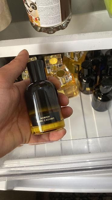 secret eau de parfum: Məhsul: Qadın və kişi üçün müxtəlif ətir nümunələri (şüşə flakonlarda) — 2