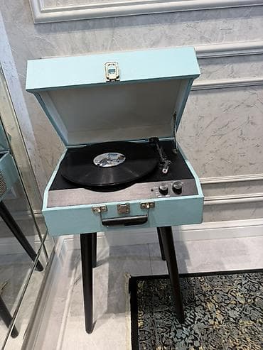 Спорт и хобби: Vinil pleyer – retro dizaynlı, çamadan tipli model (açılıb‑bağlanan — 8