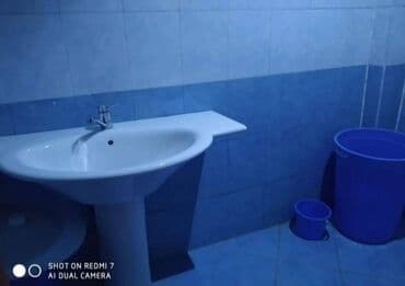 qaracuxurda ev: 50 kv. m, 2 otaqlı — 3