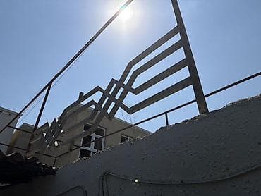 Balkon məhəccəri, Dəmir