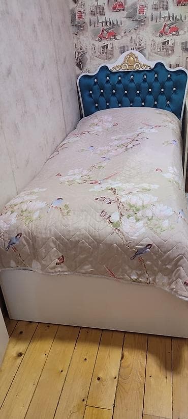 Кровати: Б/у, Односпальная кровать, С подъемным механизмом — 1