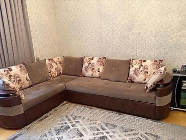 Künc divan, İşlənmiş — 1