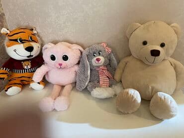 goy qurşağı: Uşaq oyuncaqları dəsti Tərkib: - Böyük yumşaq dovşan oyuncağı: ağ — 9