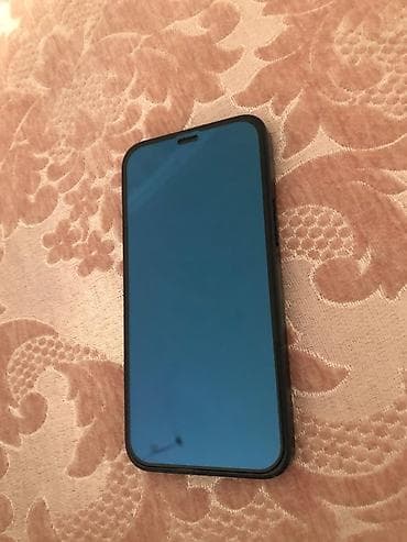 IPhone 12, Qara