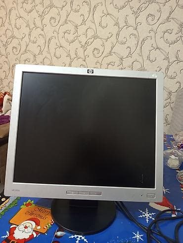 HP monitor satılır. İşləkdir. Kabel və adapter var. Ekranda azca çizgi lalafo.az -da HP monitor satılır. İşləkdir. Kabel və adapter var. Ekranda azca çizgi