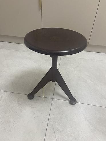 стул для пианино: Almaniyanin demir pionino stulu aşagı yuxarı qaldırmaq olur - Üst — 1