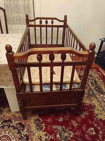 Oğlan və qız üçün, Dördbucaq, Beşik, Dəstsiz, Matras ilə, Yellənmə mexanizmsiz — 6