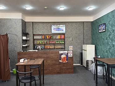 Boyarin Pub Məzə Evi – satılır hazır biznes Xüsusiyyətlər: - Vitrin