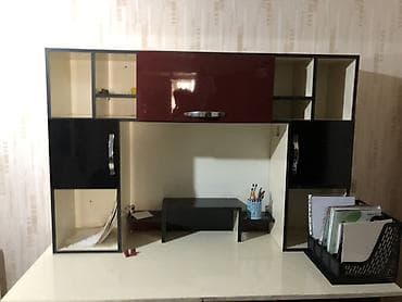 cay evi: Komplekt iş masası və üst dolablı rəf sistemi - Material — 2