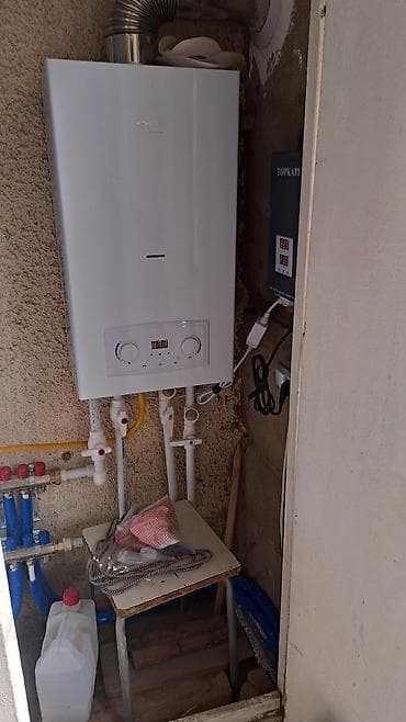 Mənzillərin satışı: Vumqtau küçəsində 3 otaqlı mənzilin 2 otağı kirayə verilir. Ailə, iki — 4