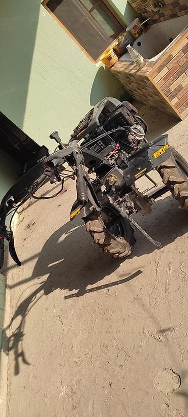 Автозапчасти: Təzə dir isləmiyip — 6