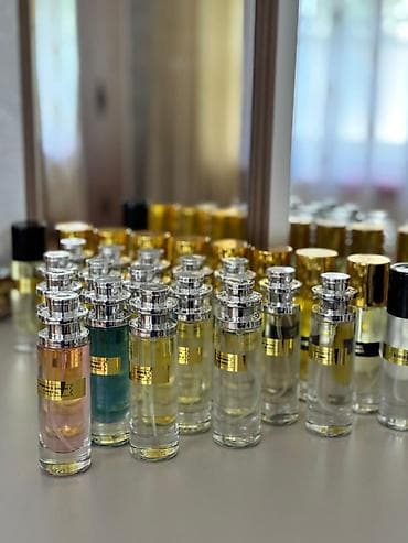 gumus destler: Məhsul: Brend ətir seçkiləri – şüşə sprey flakonlarda Təsvir: - Qoxu — 10