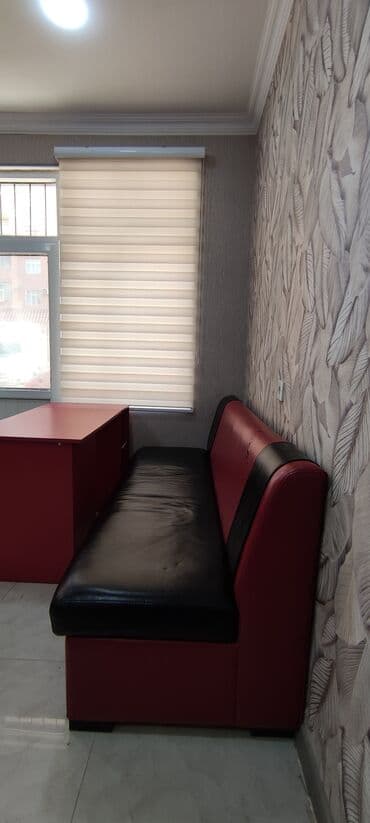 şifonerlər islenmis: Salon mebeli satilir 2 saç masasi 1 manikür masasi 1 polkali şkaf 1 — 3